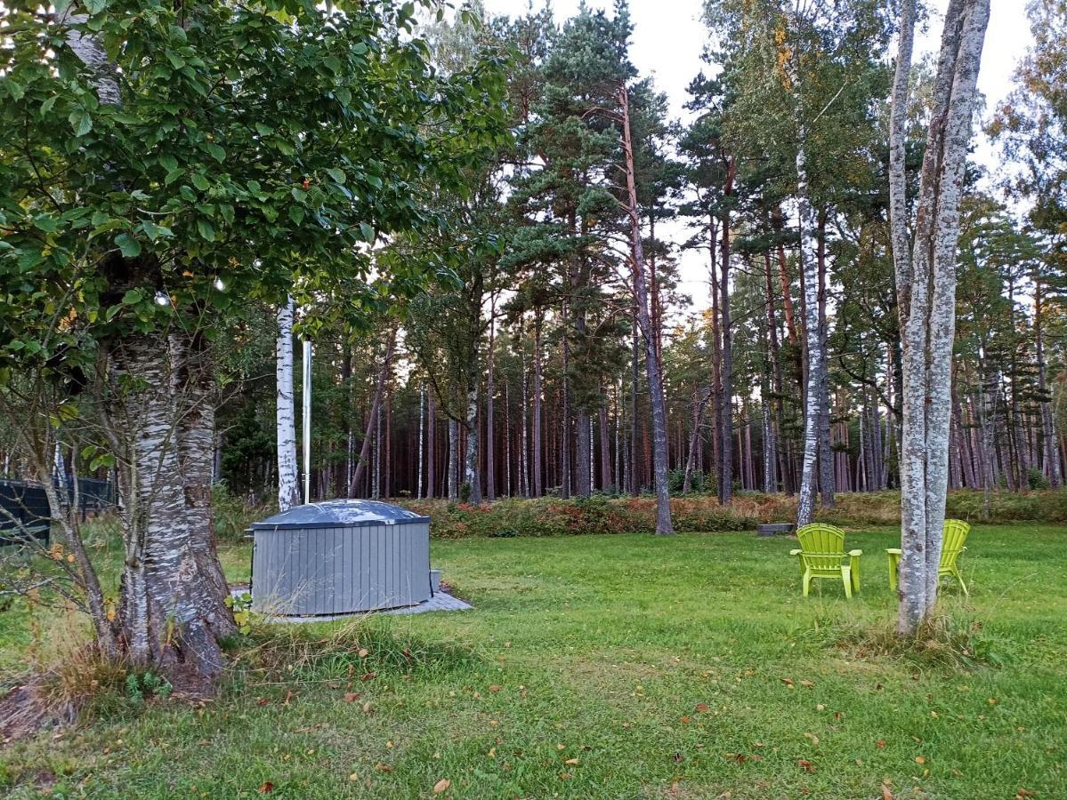 Mezalauki Villa Kolka Exterior foto